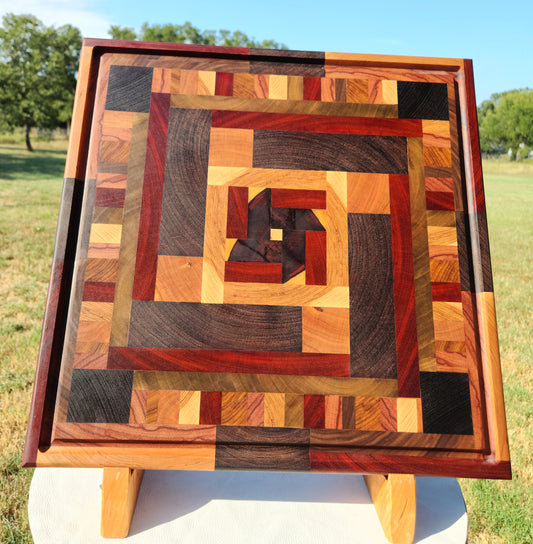 17.75 x 17.75x 1.5 inch Cutting Board